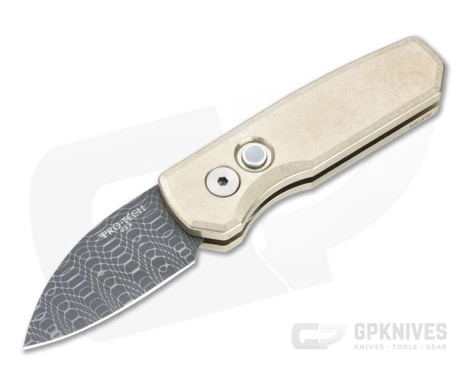 Protech Runt 5 Custom LTD Wharncliffe Vegas Forge Damascus Aluminum Bronze Automatic R5110-D 3 Protech Runt 5 Custom LTD Wharncliffe Vegas Forge Damascus Aluminum Bronze Automatic R5110-D